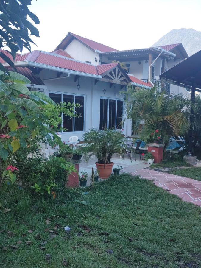 Hosteria Del Centro Santiago Atitlán エクステリア 写真